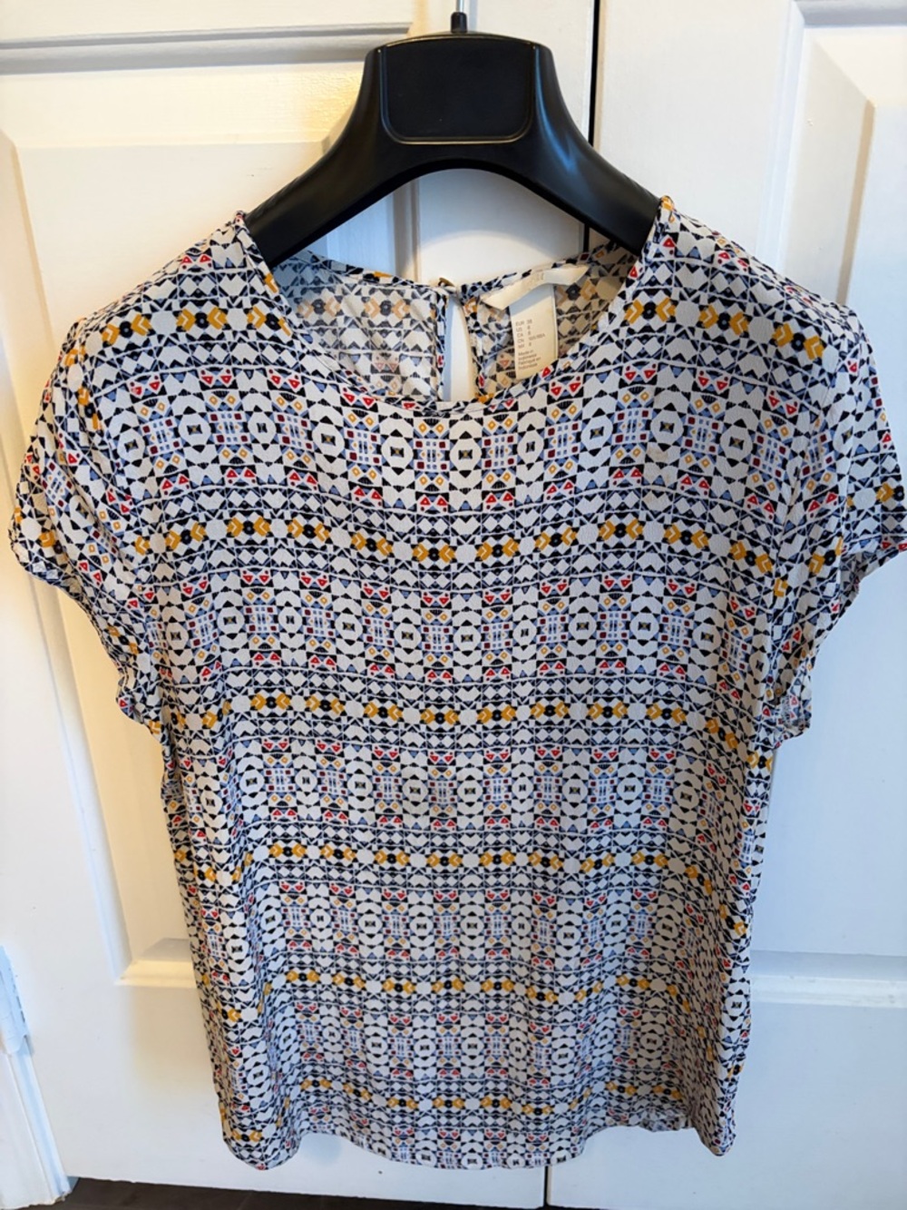 Round Neck Short Sleeve Casual Blouse